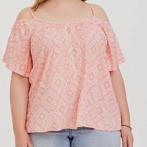Torrid Peach Diamond Print Cold Shoulder Top Size 5